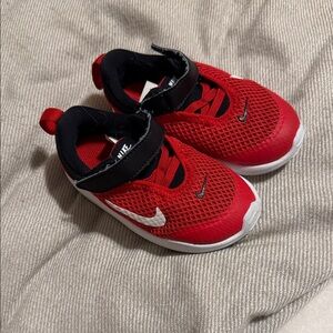Nike Kids Red and Black Sneakers